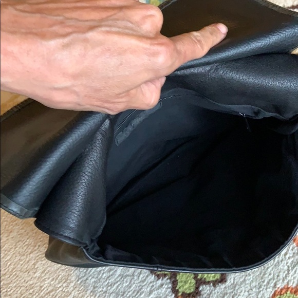 Tignanelli black bag! Excellent condition! - Picture 8 of 9